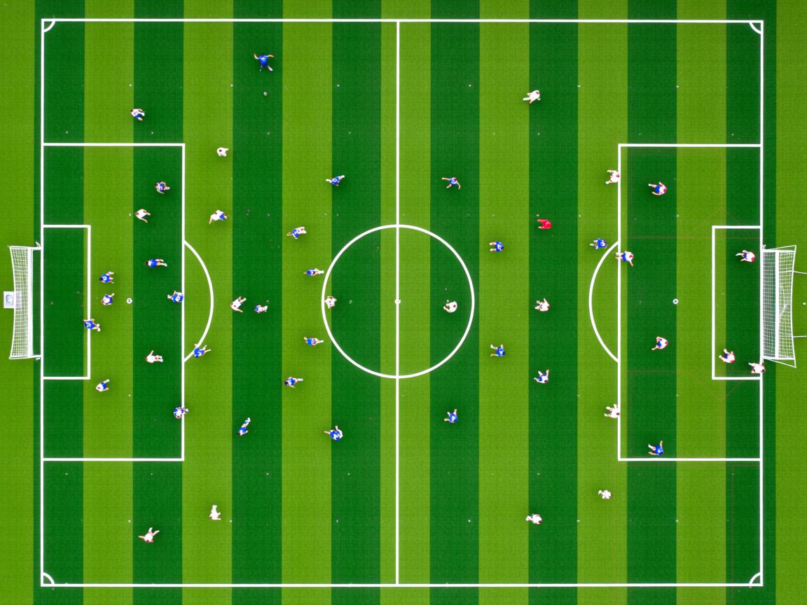 九游体育官网-五大联赛中场争夺激烈程度是否决定观赏性高低，五大联赛场地大小  第2张